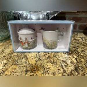 Beatrix Potter Peter Rabbit sugar and creamer set - Brand new!